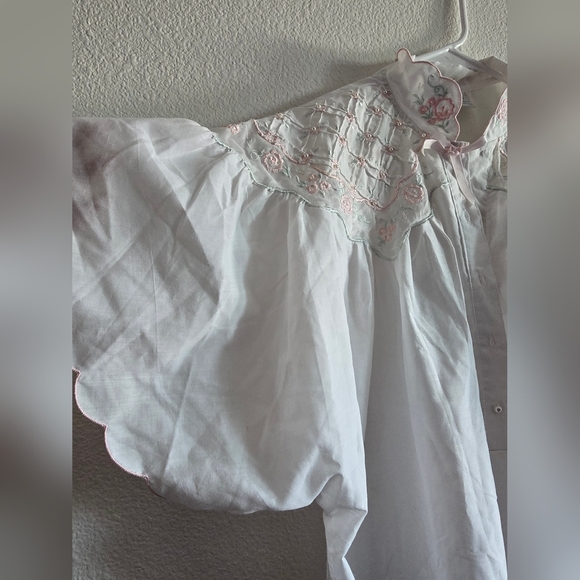 Gilligan & O'Malley White Pajama Top Short Sleeves - Picture 5 of 13